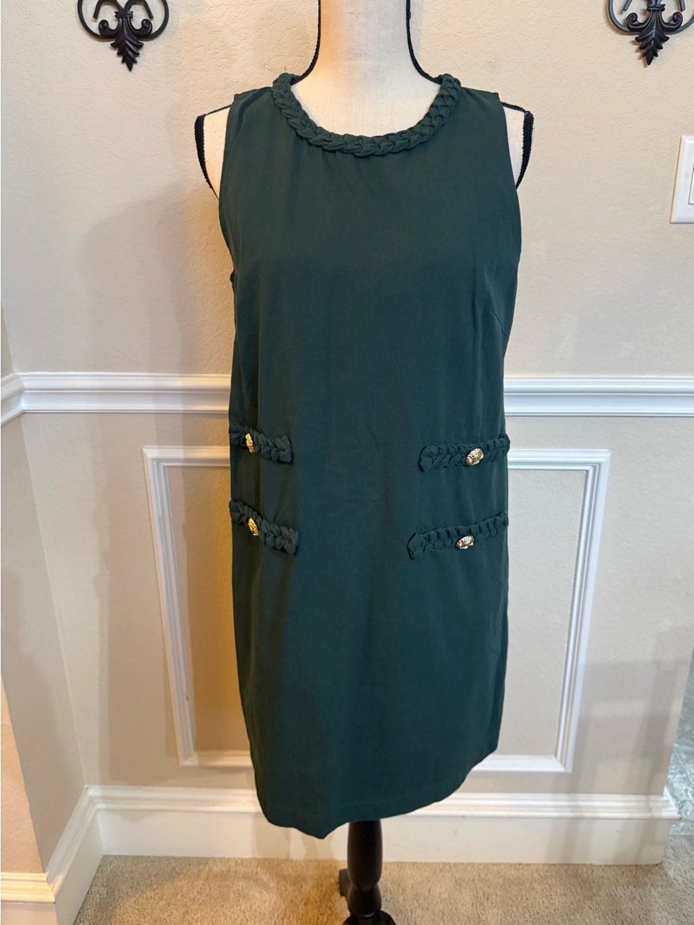 entro Braided-Trim Sleeveless Shift Dress Forest Green, Sparkly Gold buttons MED